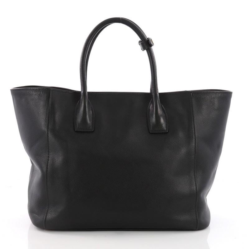 Prada Front Pocket Convertible Tote Saffiano Leather In Good Condition In NY, NY
