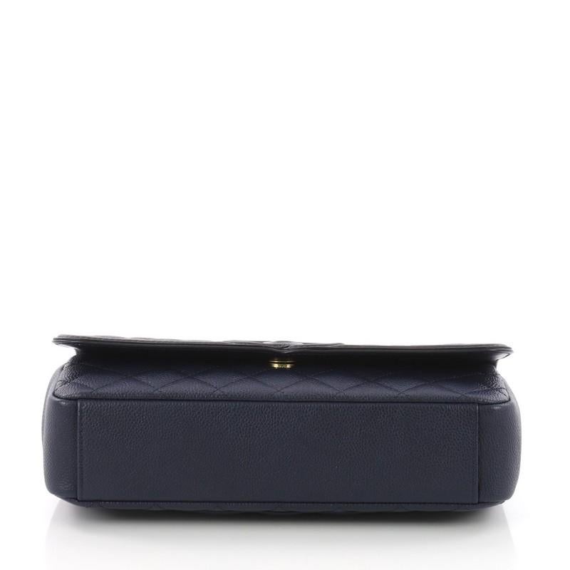 Women's or Men's Chanel Filigree Flap Bag Quilted Caviar Medium