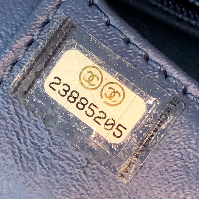 Chanel Filigree Flap Bag Quilted Caviar Medium 2