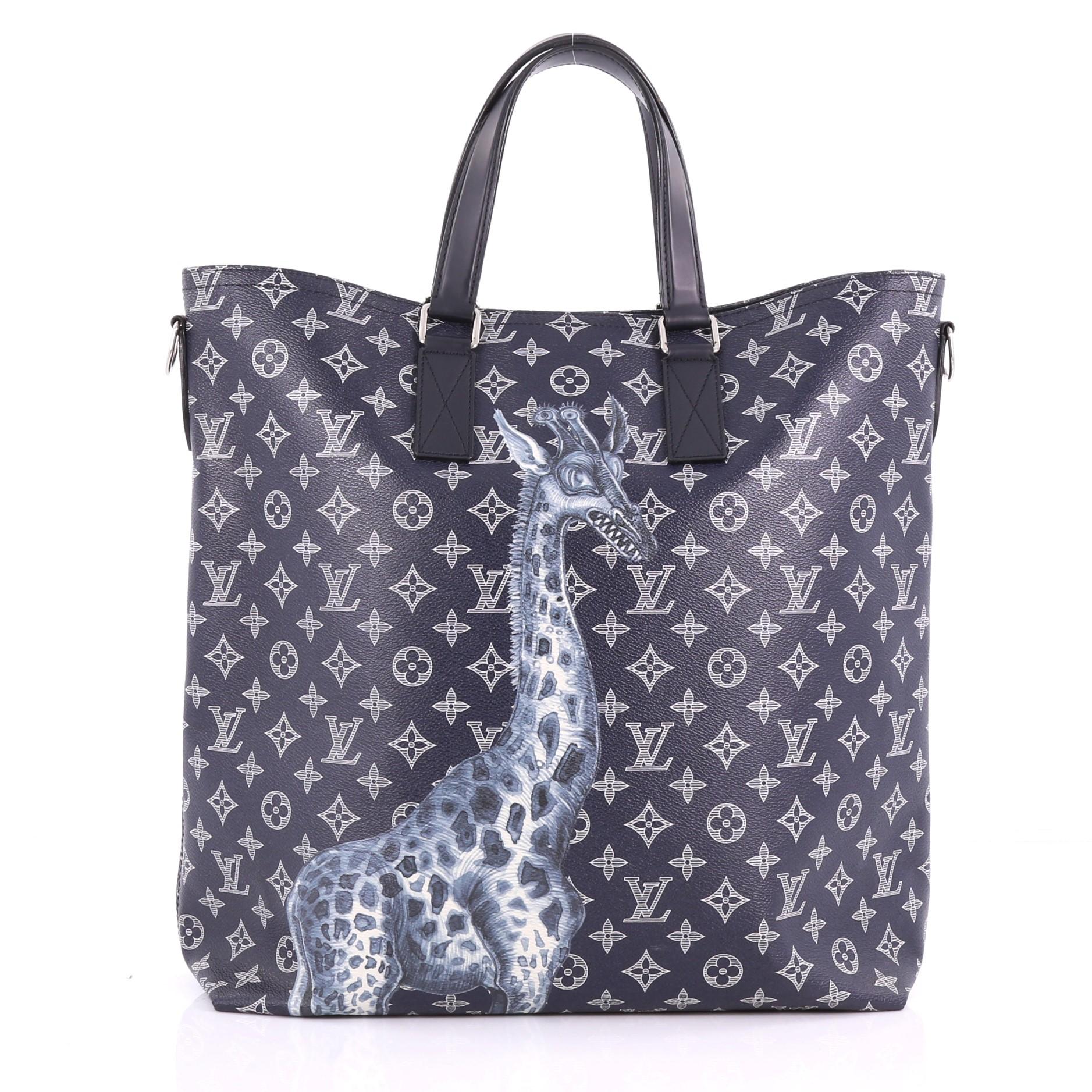 Louis Vuitton Tote Limited Edition Monogram Savane Canvas In Good Condition In NY, NY