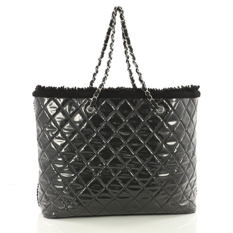 Chanel Funny Tweed Tote Quilted Vinyl Large In Good Condition In NY, NY