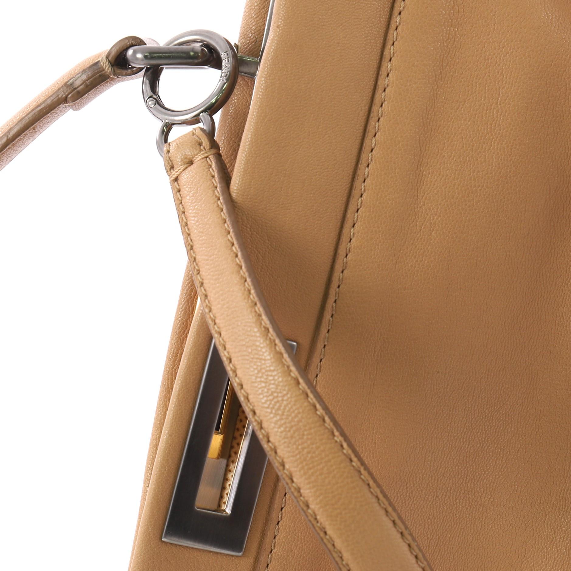 Fendi Peekaboo Handbag Leather Large 6