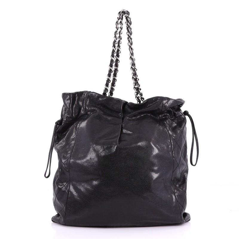 Chanel Caviar 31 Drawstring Tote Caviar Large In Good Condition In NY, NY