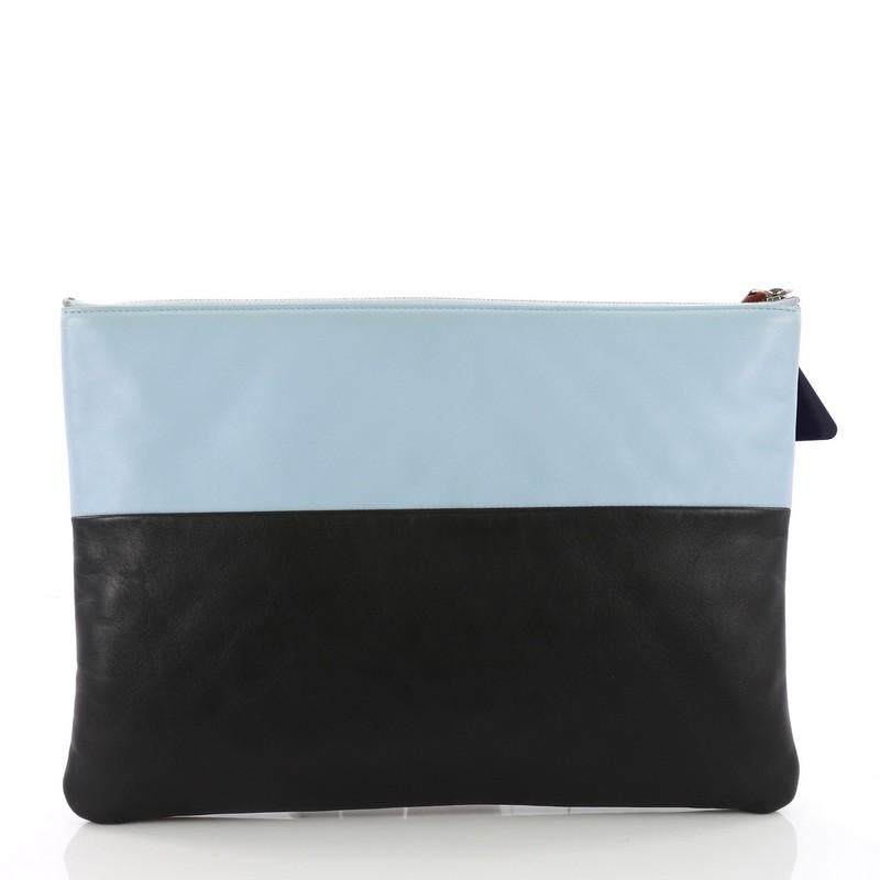 Chanel Airlines O Case Clutch Leather Large In Good Condition In NY, NY