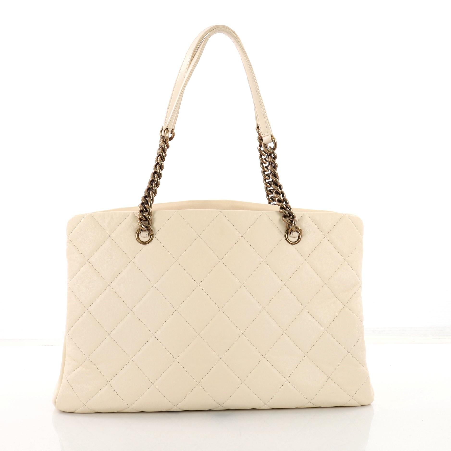 Chanel CC Crown Tote Quilted Leather Large In Good Condition In NY, NY