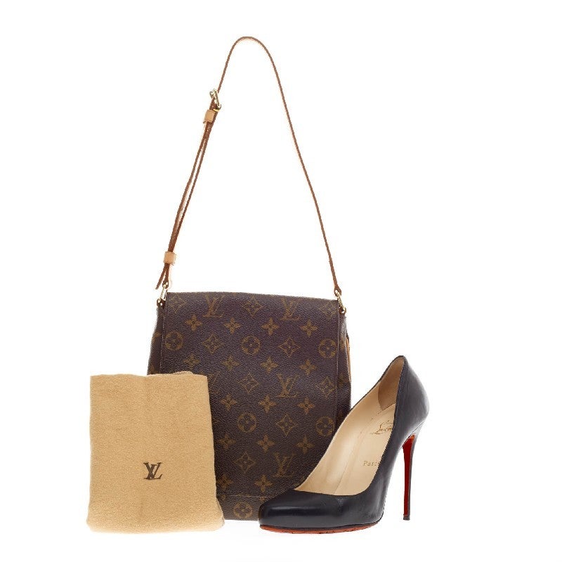 This authentic Louis Vuitton Musette Salsa Monogram Canvas PM features the classic Louis Vuitton monogram canvas print on a simple, classic design. This bag features a full flap style, with adjustable cowhide leather strap for added versatility and