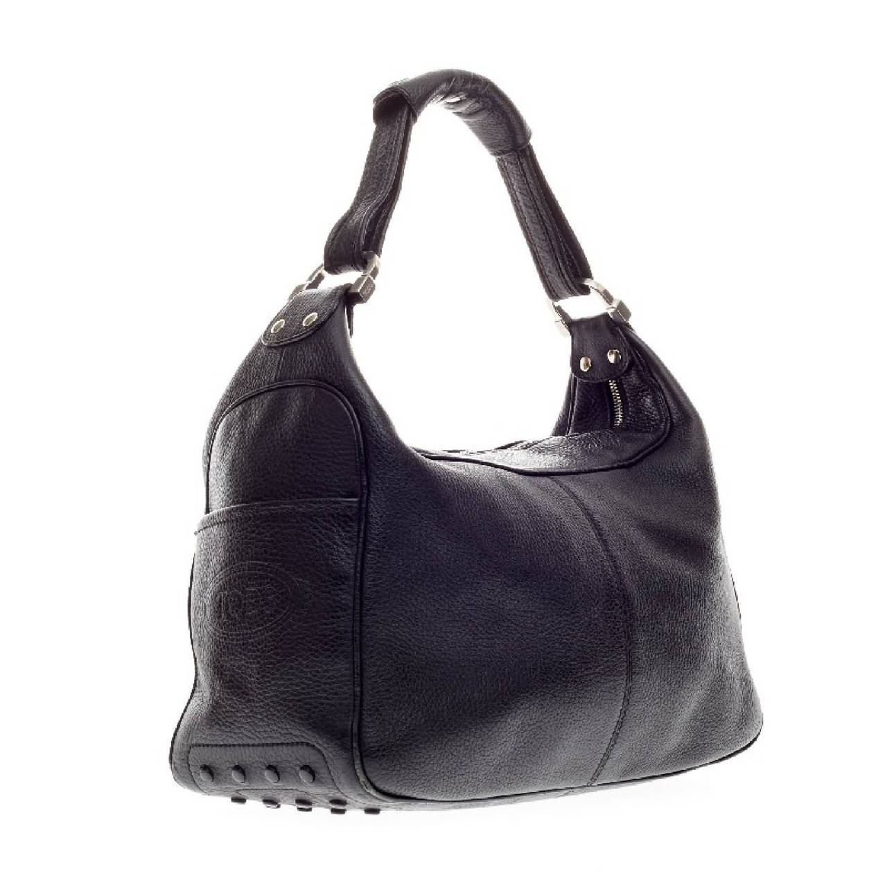 tod's black leather shoulder bag