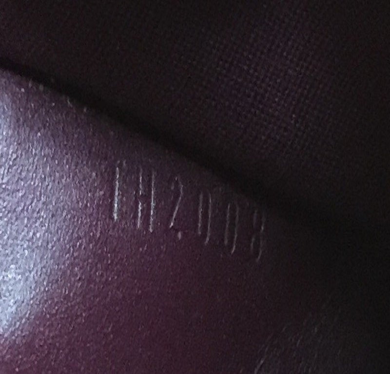 Louis Vuitton Sunset Boulevard Vernis Leather Clutch 2