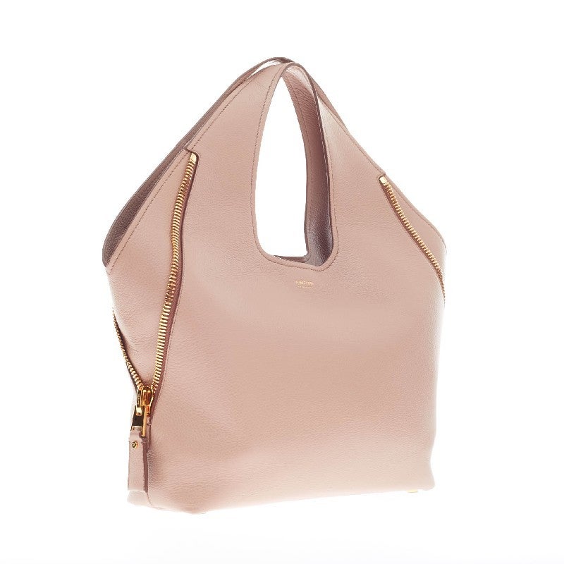 Tom Ford Jennifer Hobo Calfskin In Good Condition In NY, NY