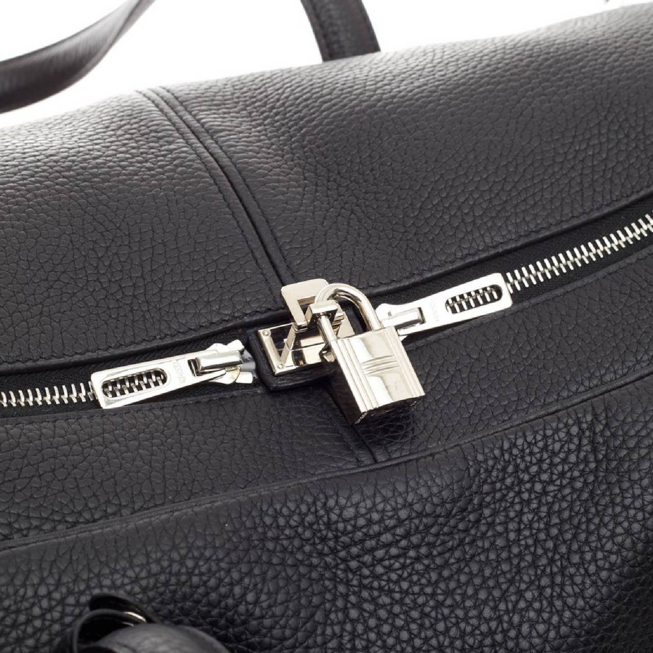 Hermes Victoria II Travel Clemence 50 In Good Condition In NY, NY