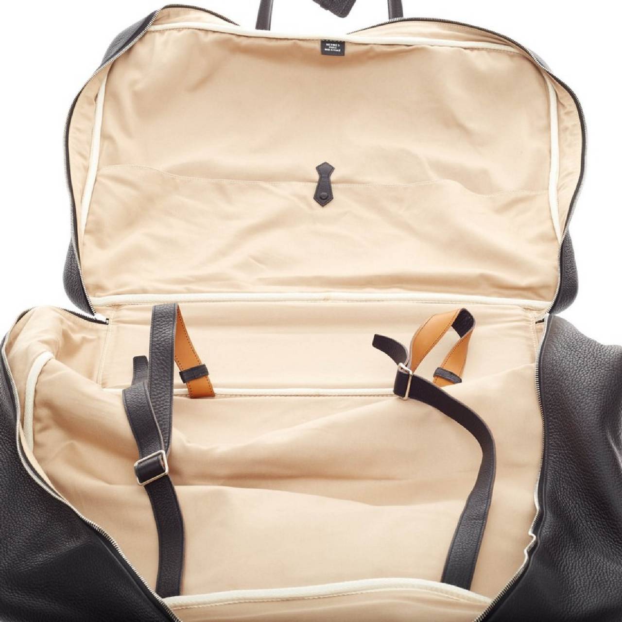 man carry hermes victoria iii man carry hermes victoria iii