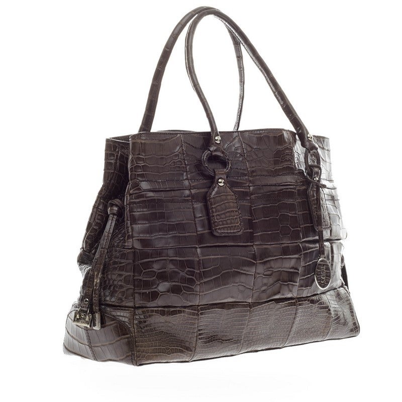 Tod's Tote Alligator Large In Good Condition In NY, NY