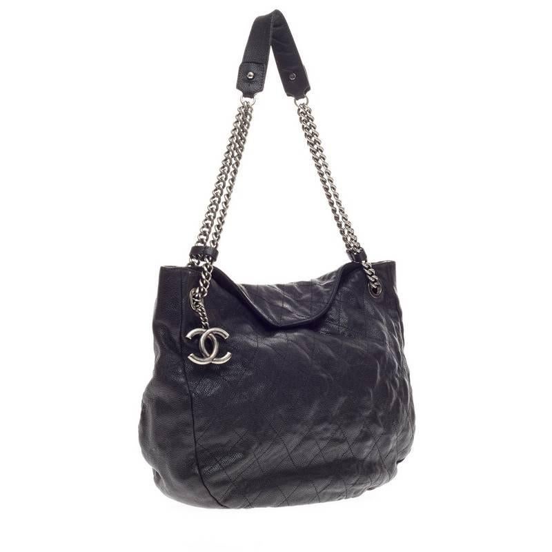 Chanel Simply CC Hobo Quilted Caviar  In Good Condition In NY, NY