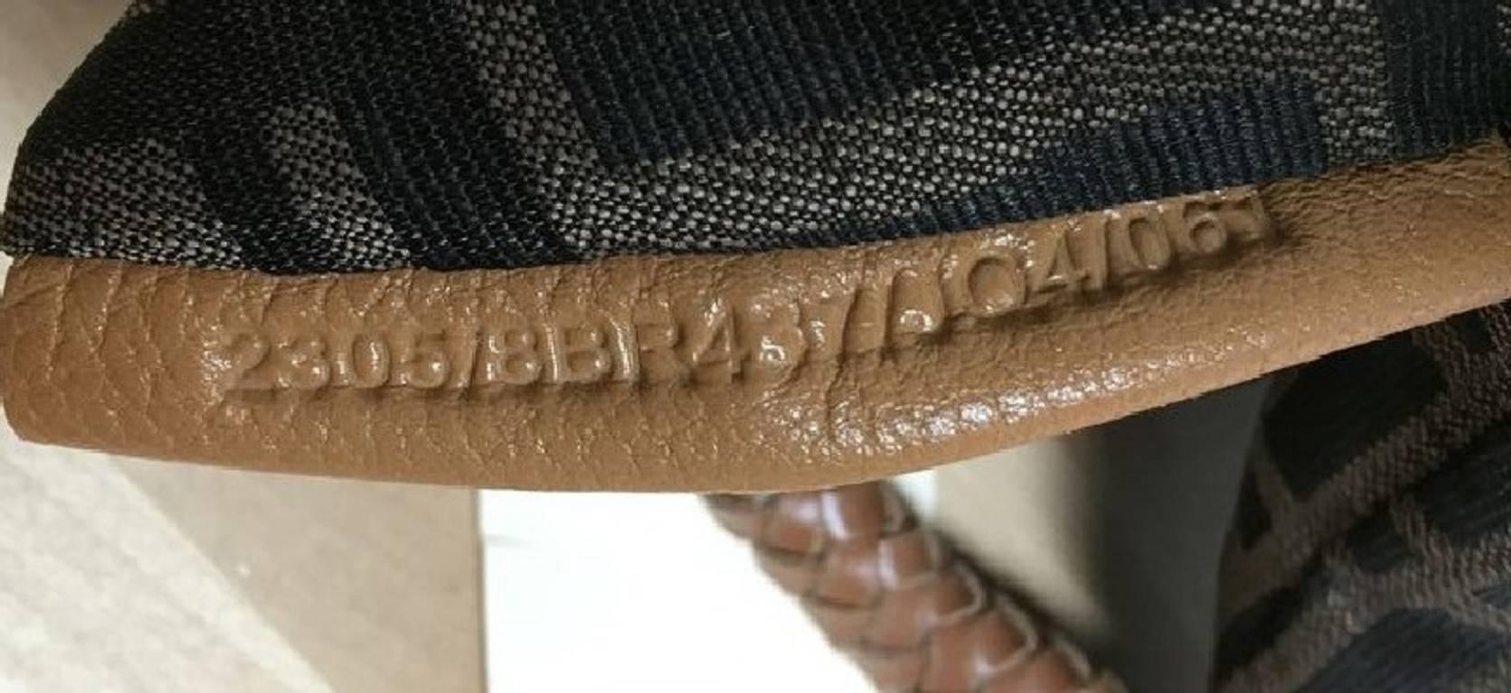 Fendi Spionagetasche Zucca Canvas und Leder Medium 5