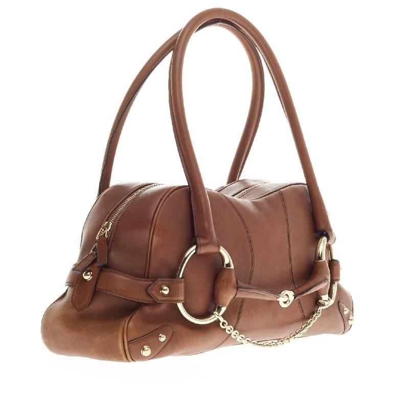 Gucci Borsa a tracolla con catena e morsetto in pelle In condizioni buone a NY, NY