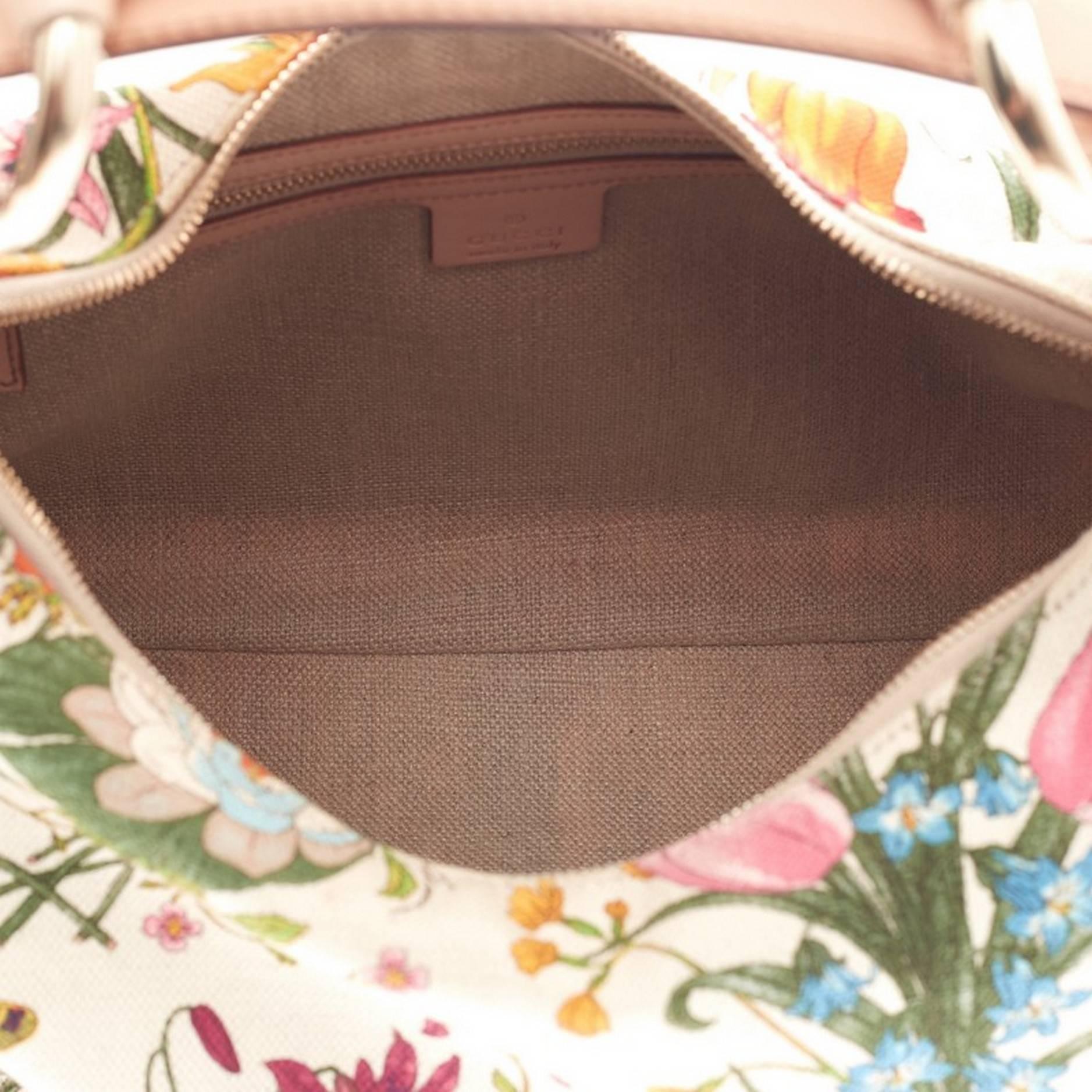 Gucci Horsebit Hobo Flora Canvas Medium In Good Condition In NY, NY