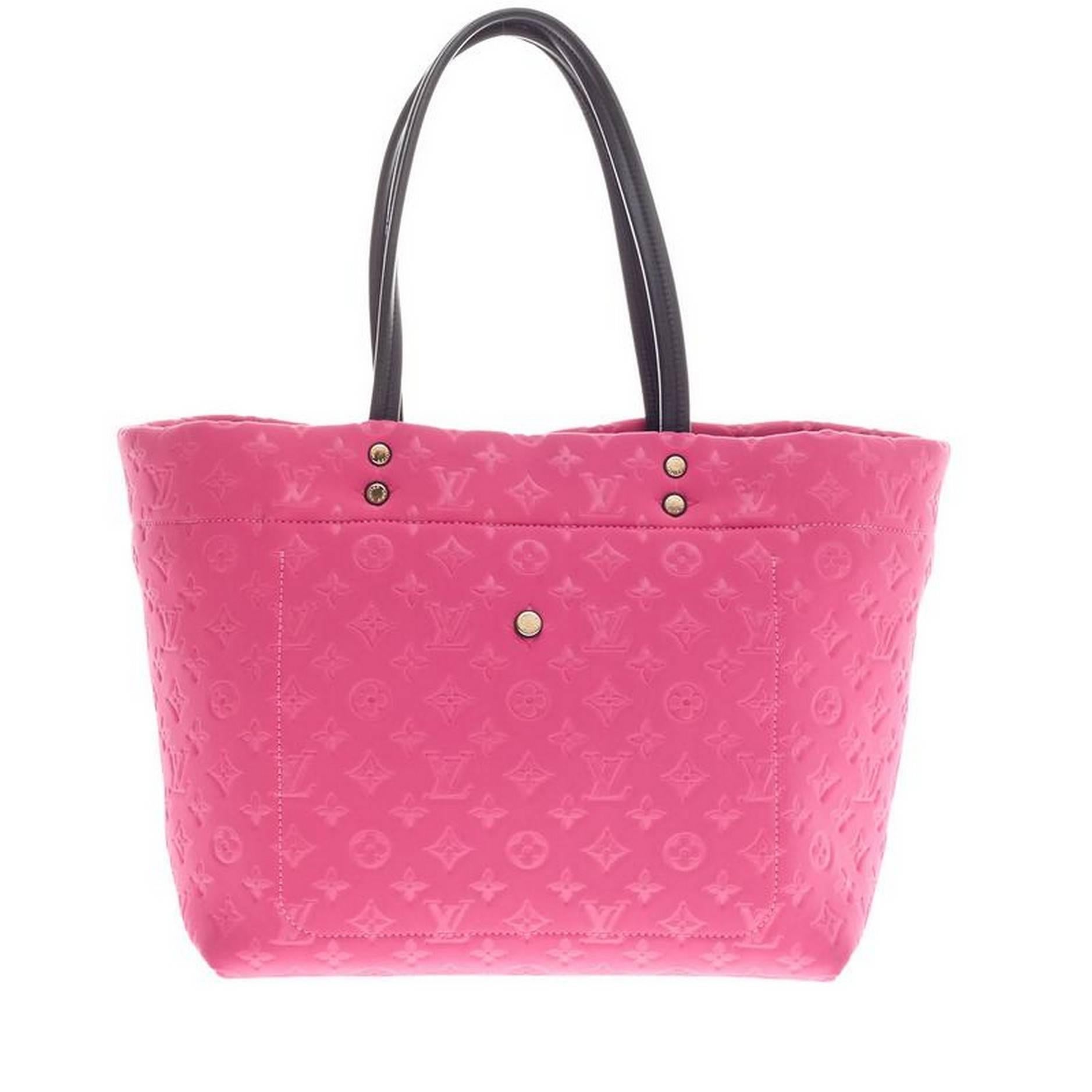 Louis Vuitton Scuba Tote Monogram Embossed Neoprene MM In condizioni buone a NY, NY