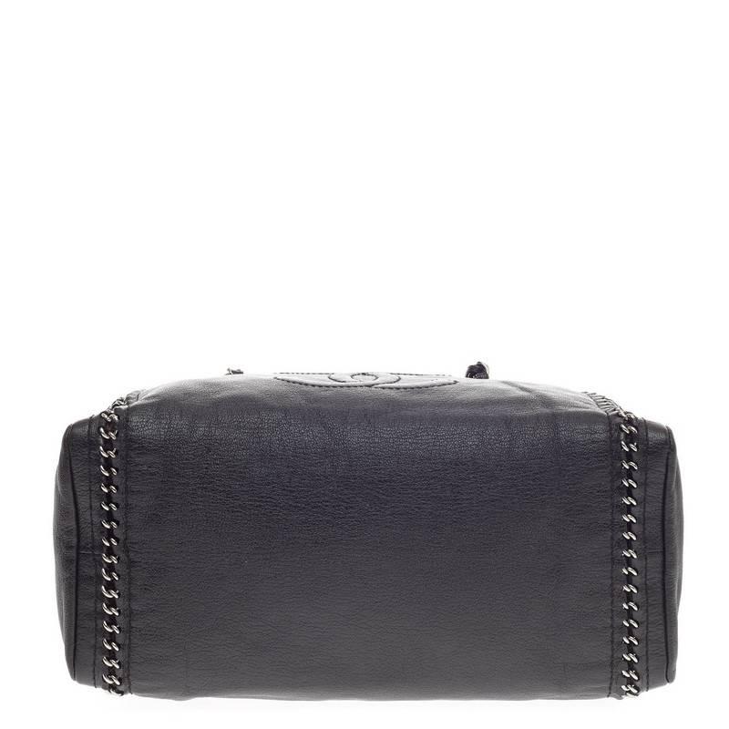 Chanel Luxe Ligne Bowler Leather Medium 1