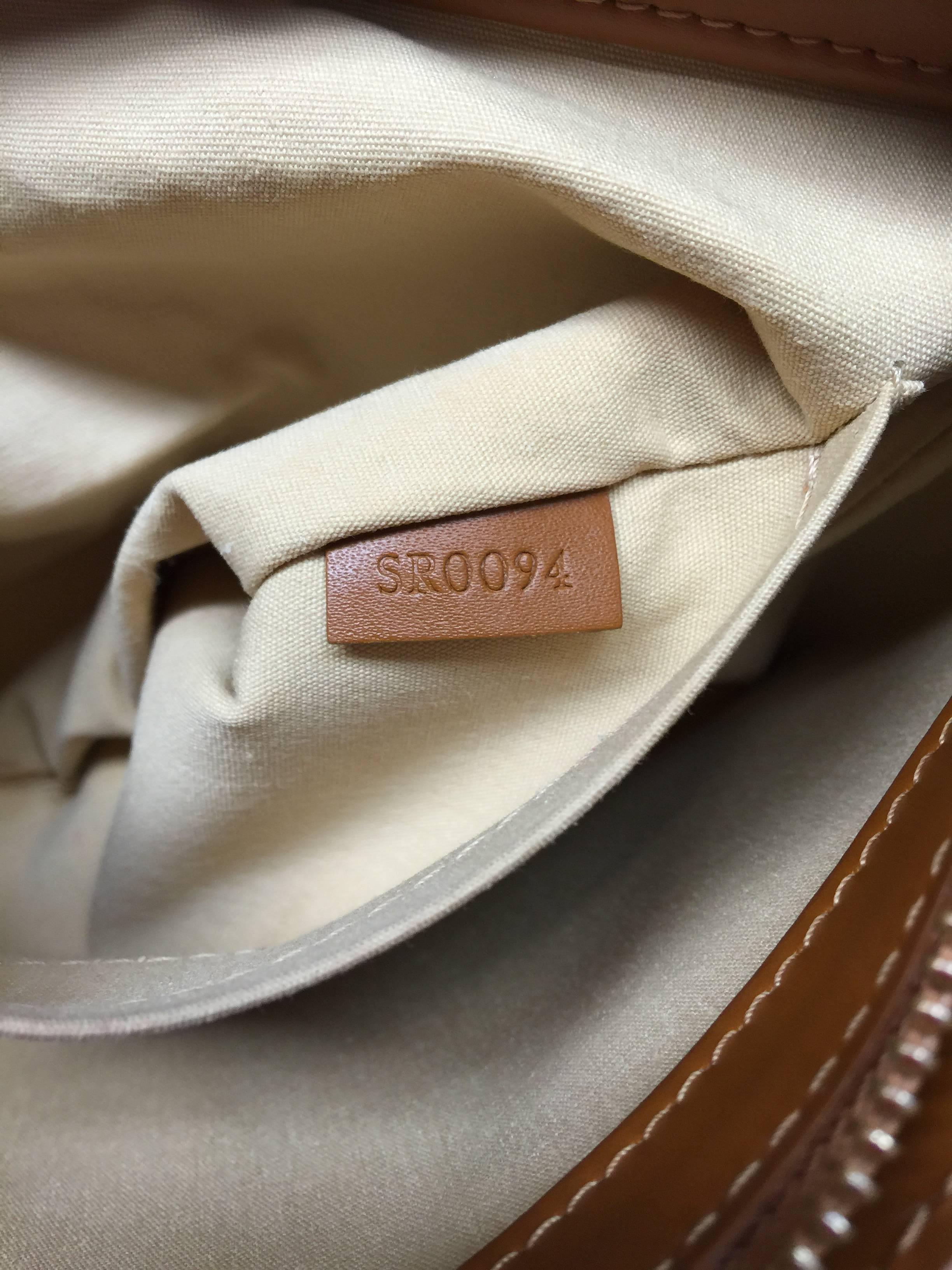 Louis Vuitton Lucille Mini Lin PM 3