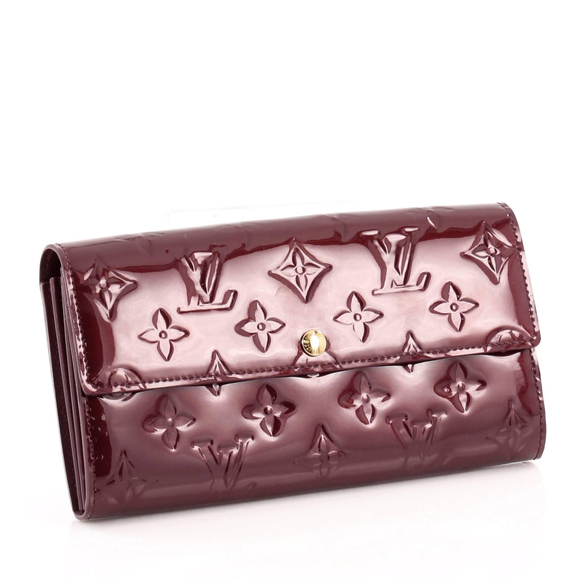 Louis Vuitton Sarah Wallet NM Monogram Vernis In Good Condition In NY, NY