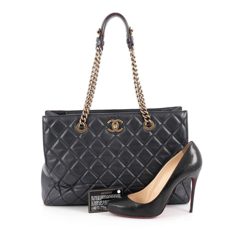 Chanel perfect edge tote shop