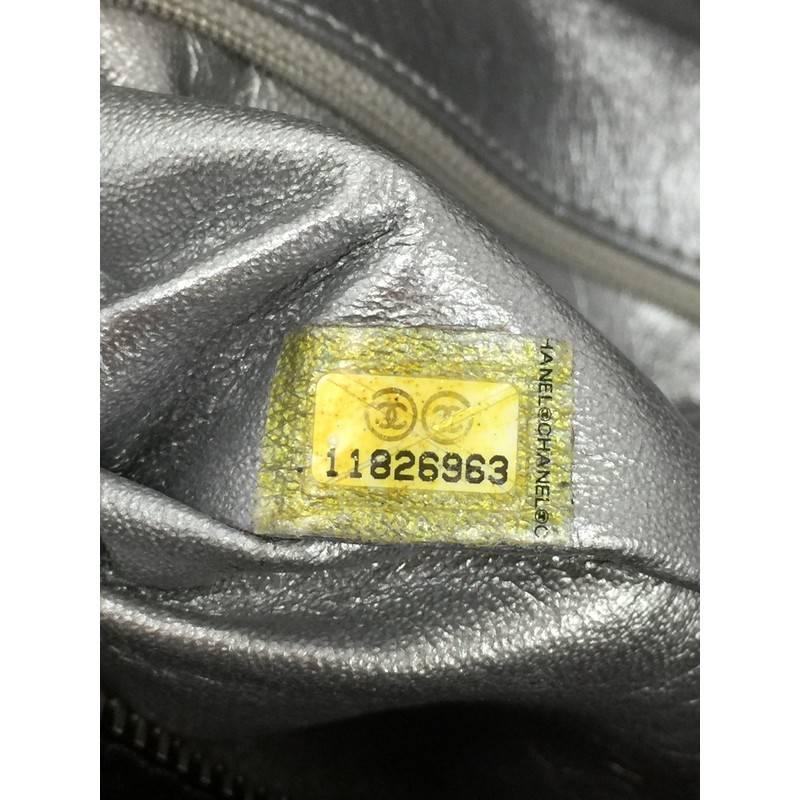 Women's or Men's Chanel Luxe Ligne Bowler Bag Patent Medium