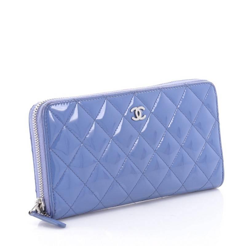 Chanel Zip Around Wallet Quilted Patent Long In Good Condition In NY, NY