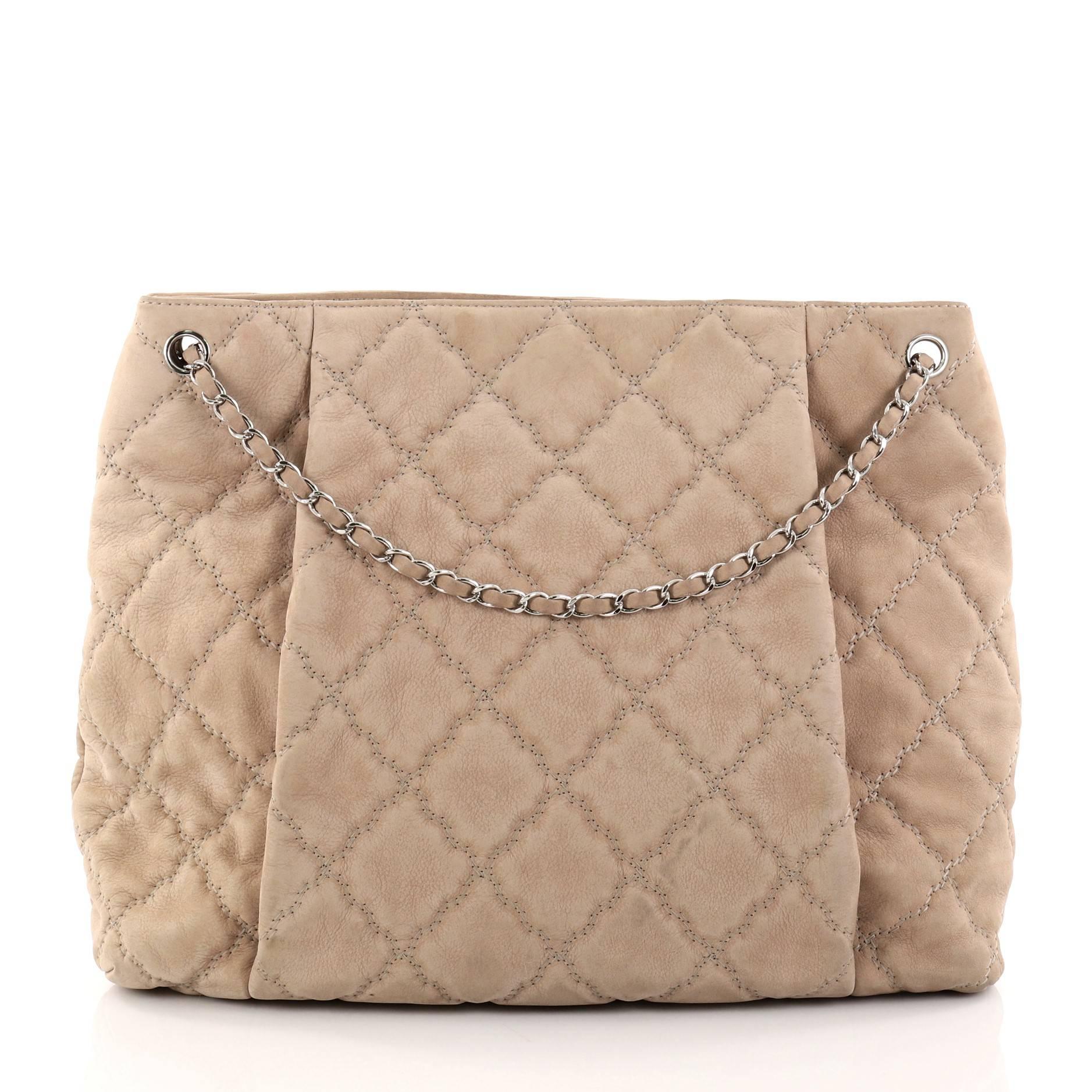 Women's Chanel Double Stitch Hampton Shoulder Bag Quilted Nubuck Large