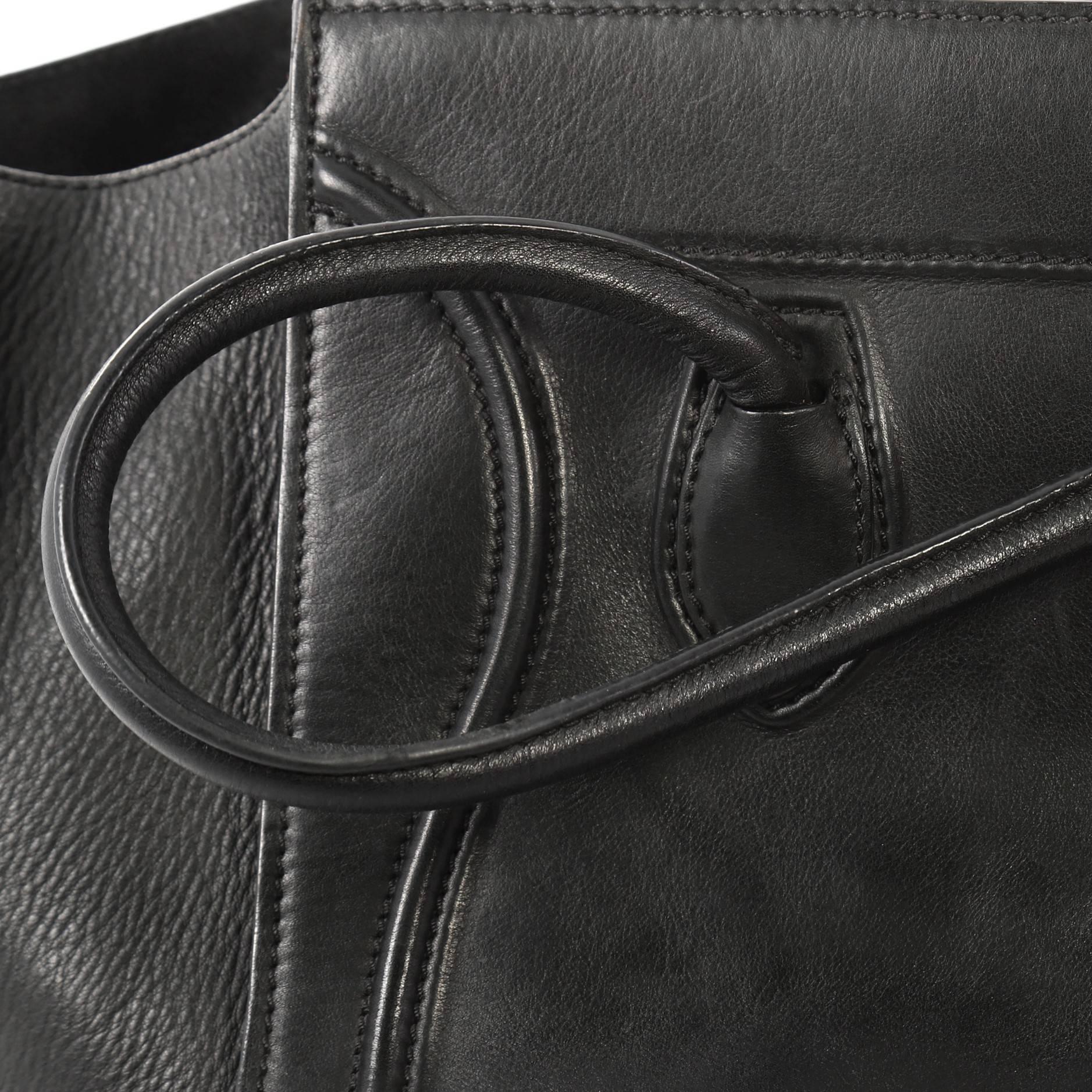 Celine Phantom Handbag Grainy Leather Medium 4