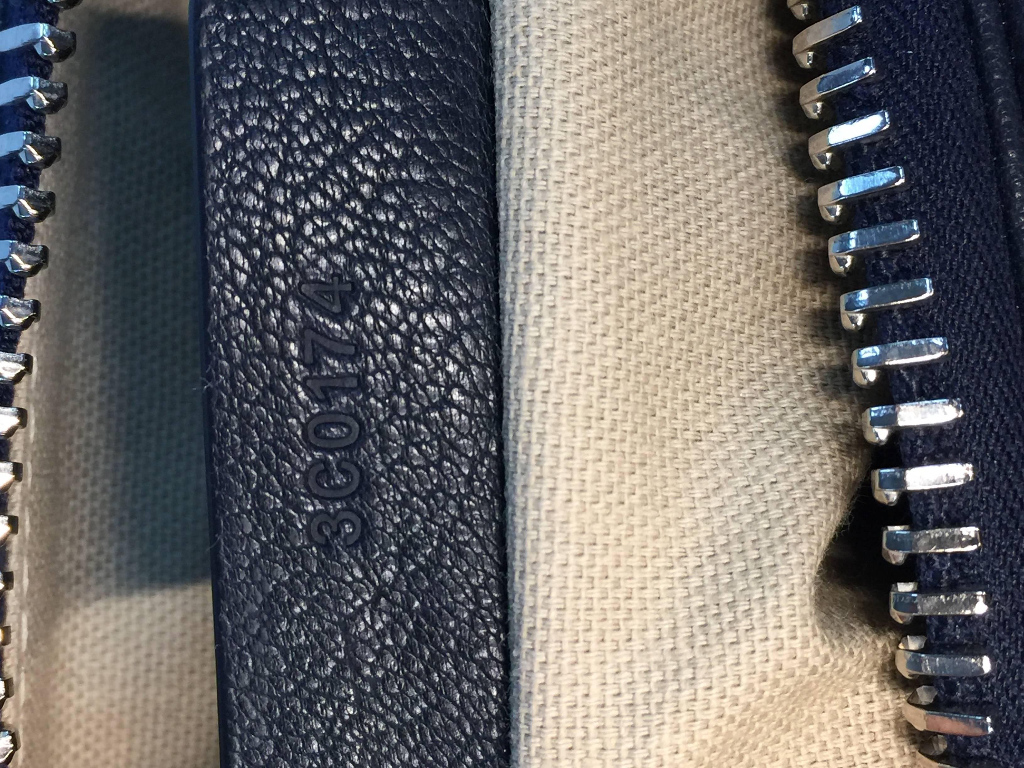 Givenchy Antigona Bag Leather Mini  3