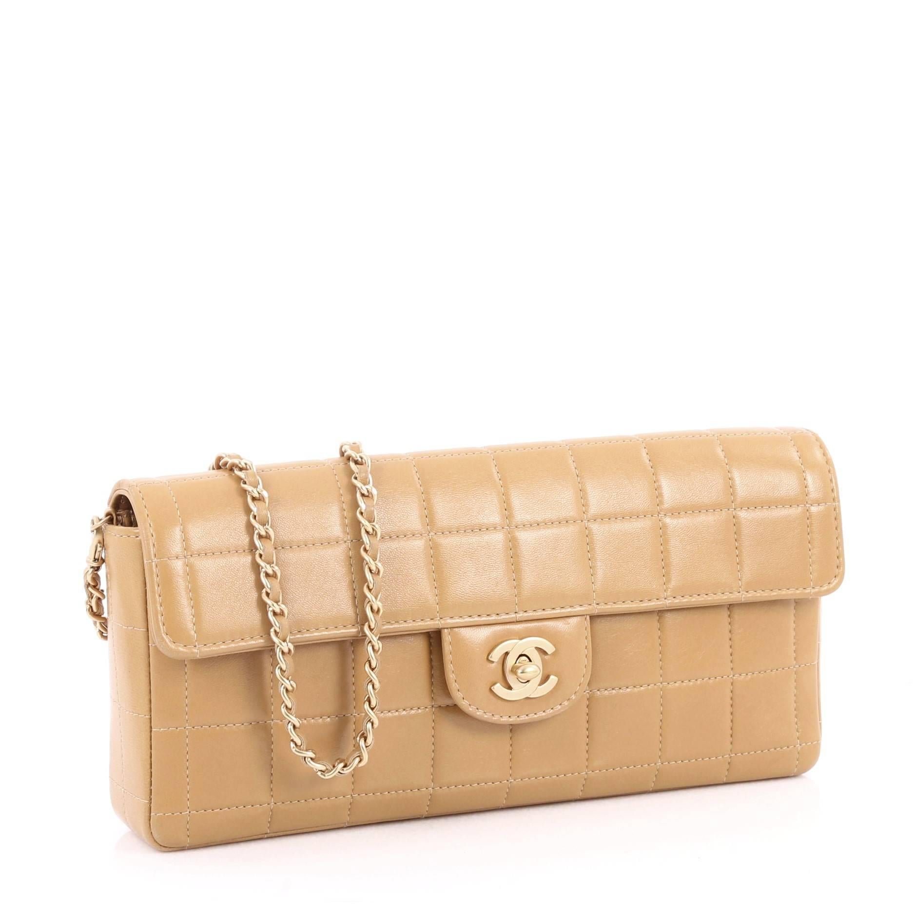 Chanel Chocolate Bar Flap Bag Quilted Lambskin East West In Good Condition In NY, NY