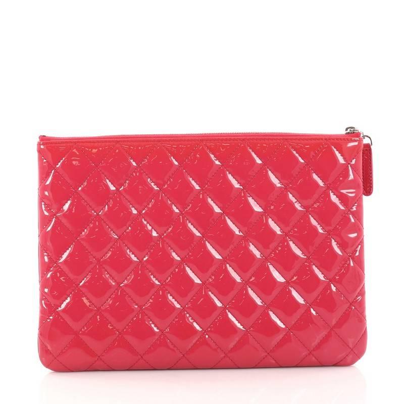 Women's or Men's Chanel Valentine Hearts O Case Clutch Quilted Patent Medium