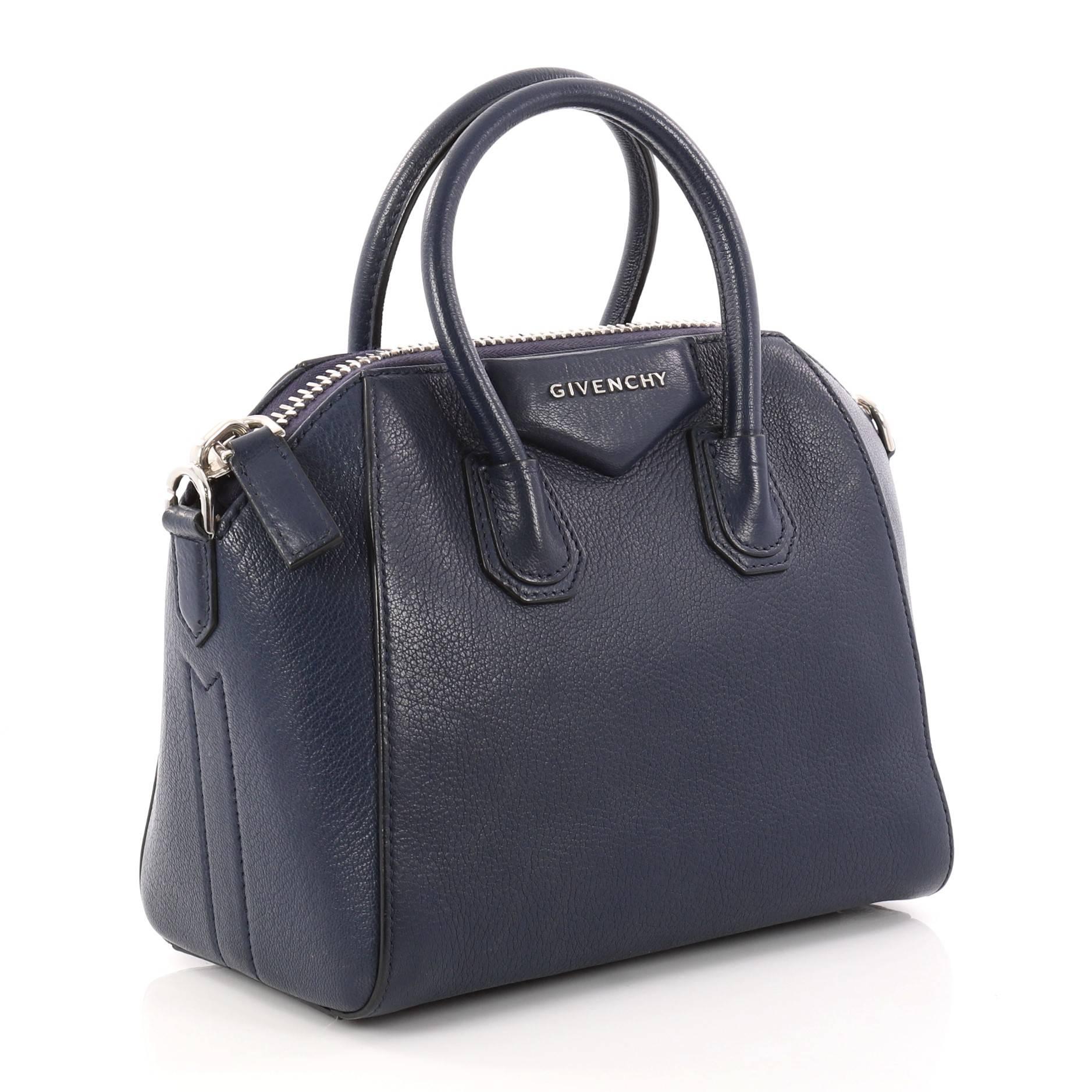 Givenchy Antigona Bag Leather Mini In Good Condition In NY, NY