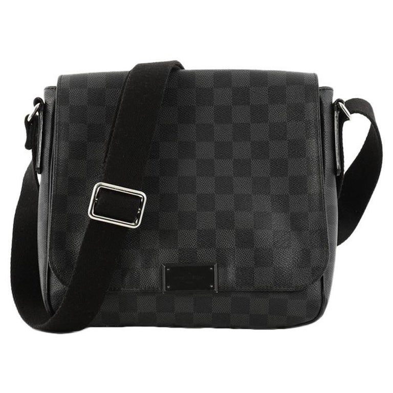 Louis Vuitton District Messenger Bag Damier Graphite PM at 1stDibs