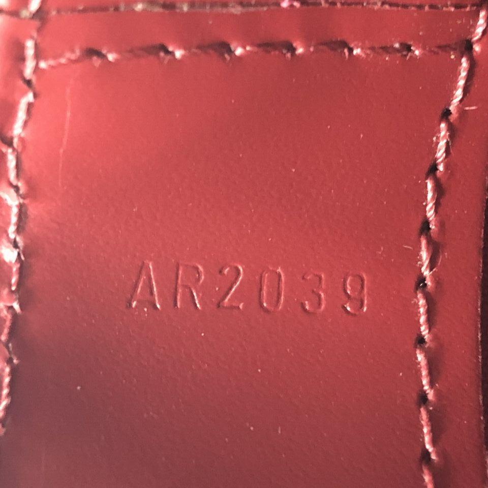 Louis Vuitton Bagatelle Shoulder Bag Epi Leather PM 2