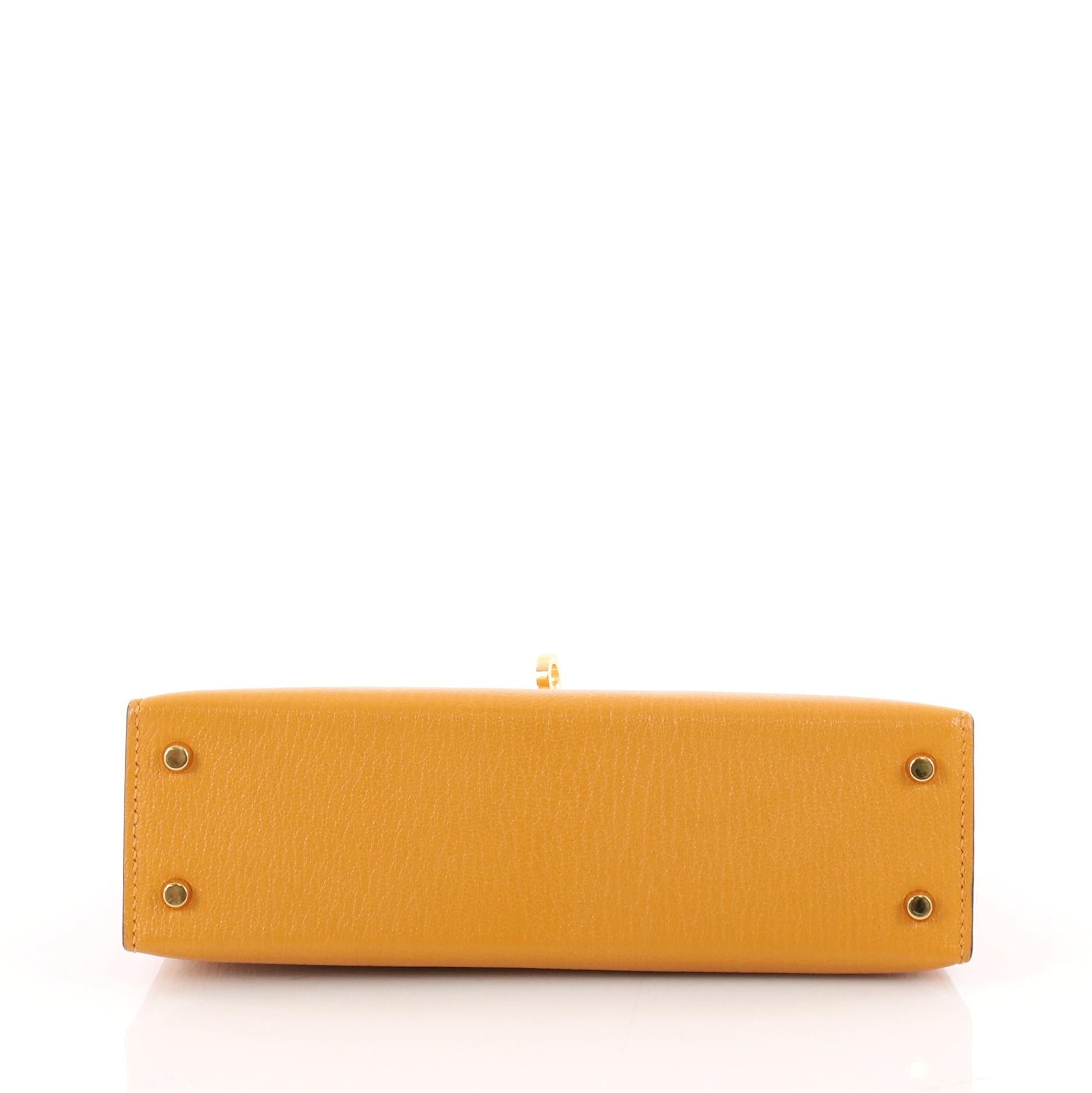 Hermes Kelly Mini II Handbag Moutarde Yellow Chevre Mysore with Gold Hardware 20 In Excellent Condition In NY, NY