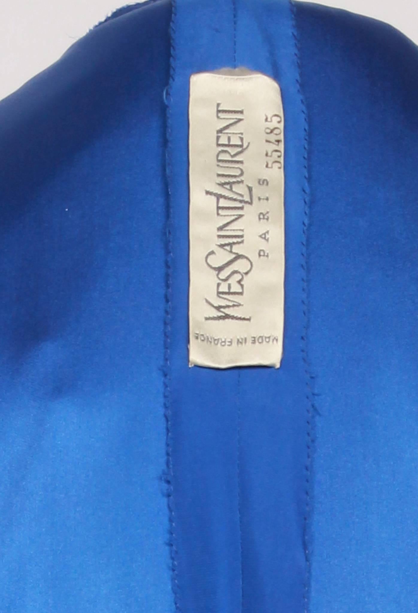 YVES SAINT LAURENT 1970's  Couture Hooded Evening Gown In Good Condition In Melbourne, Victoria