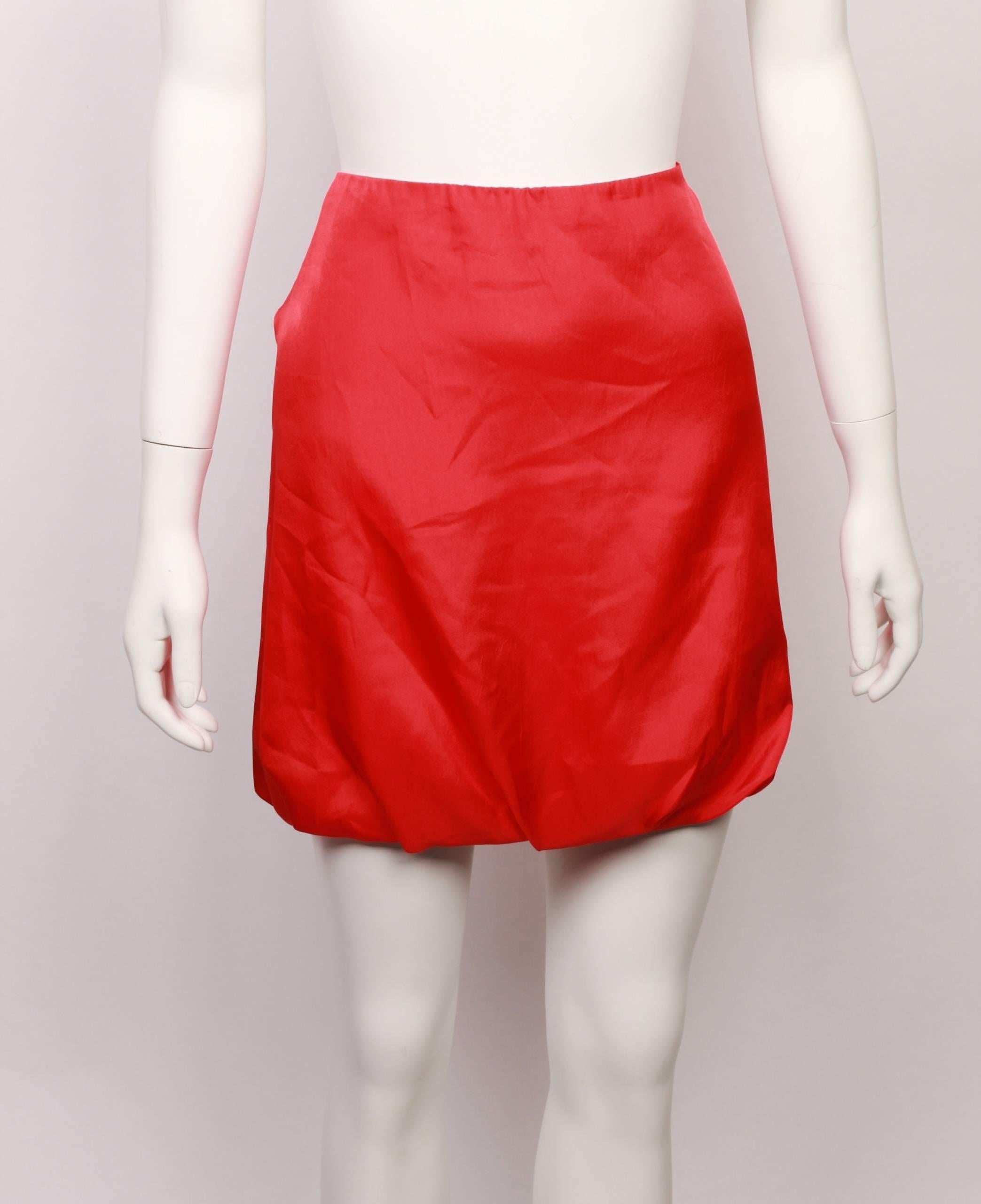 Women's Alexander Mcqueen  Full Zipper Back Red Bubble Skirt  For Sale