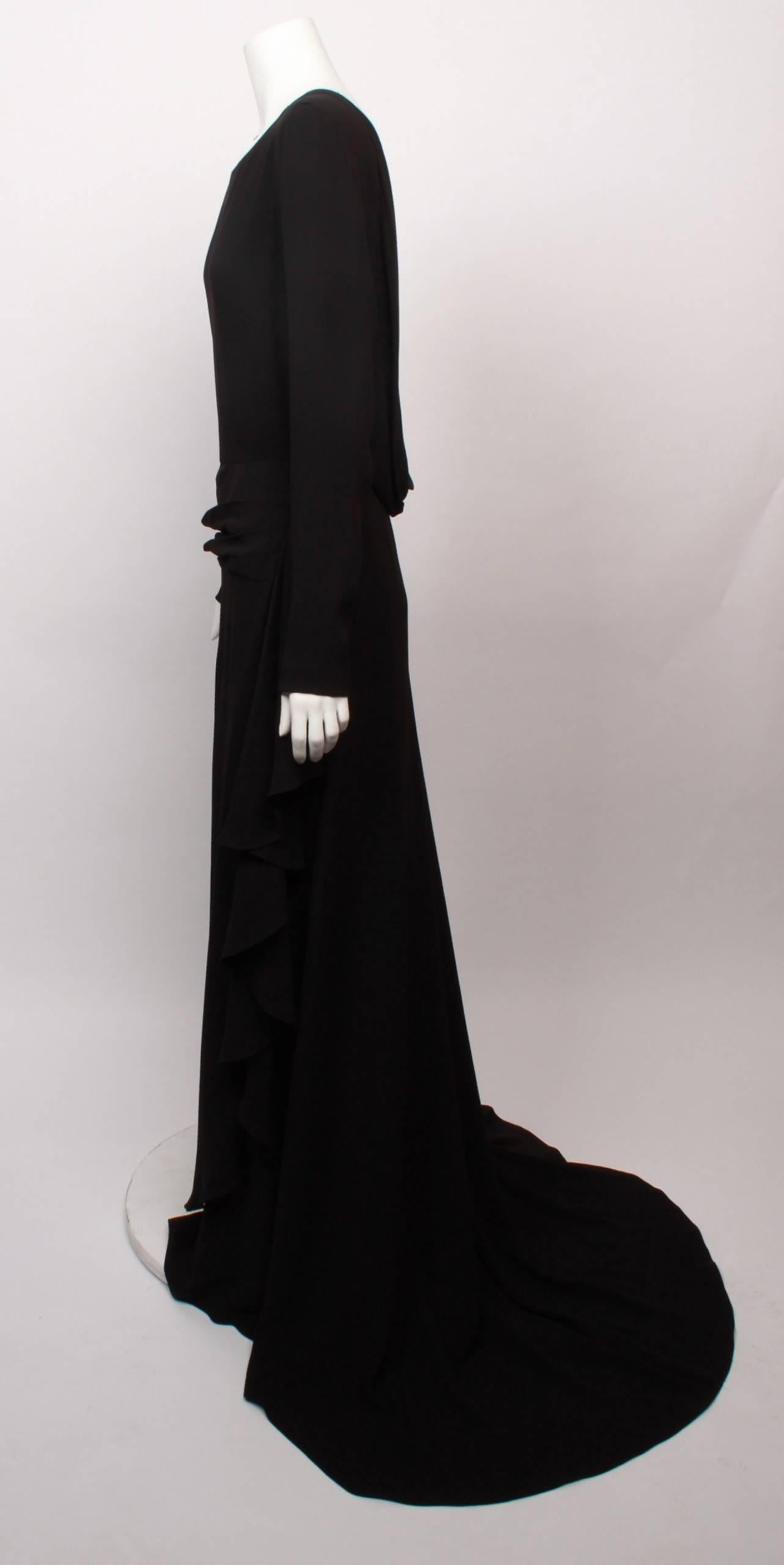 backless black dress long sleeve