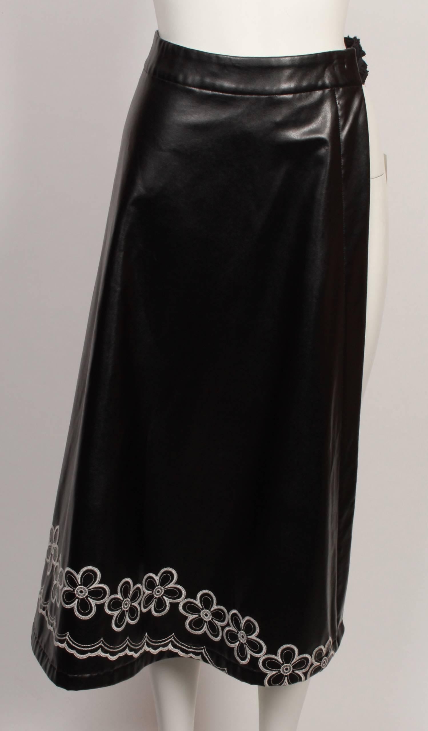 Comme des Garcons Black 3-Sided Embroidered Polyurethane  Over-Skirt In Good Condition For Sale In Melbourne, Victoria