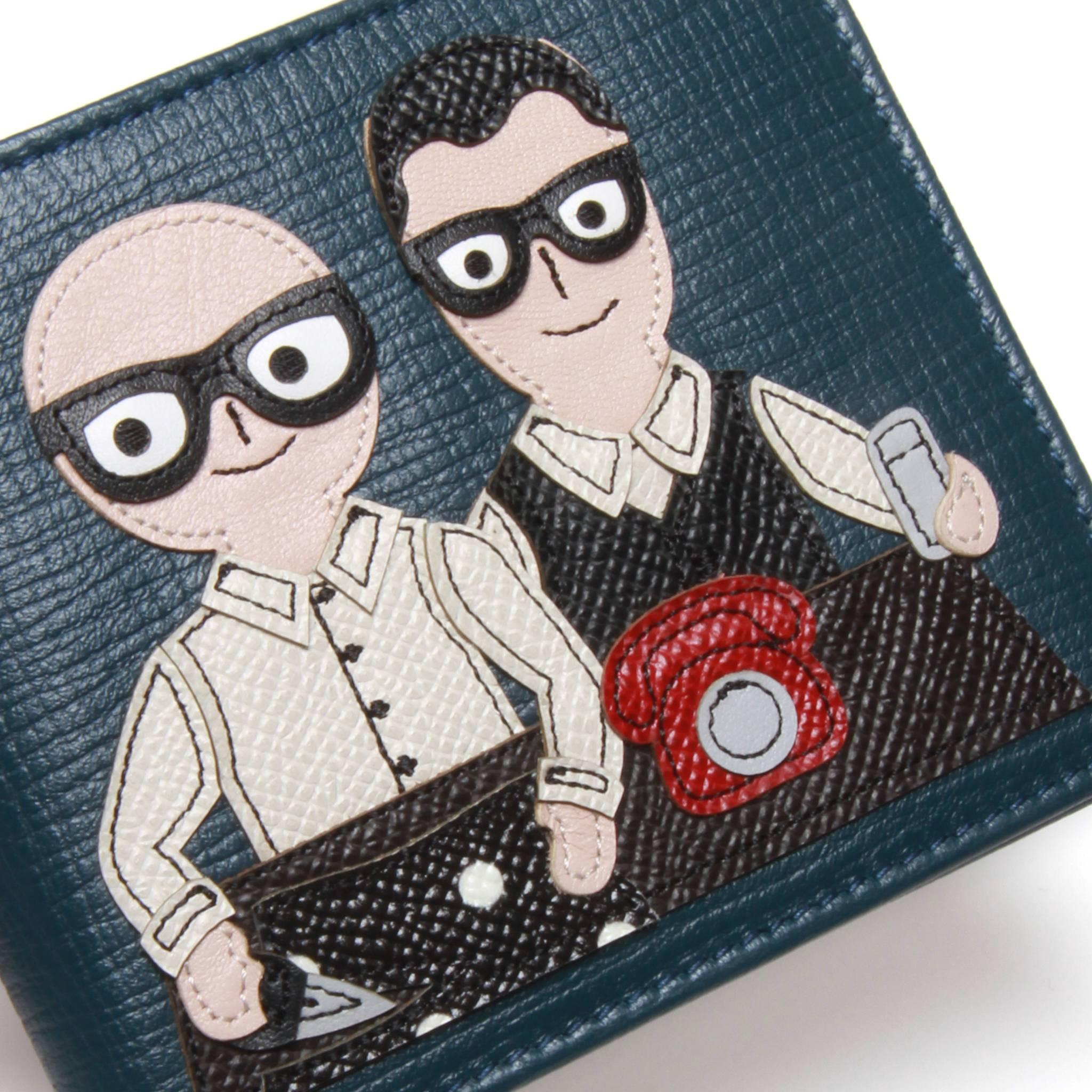 couple wallets