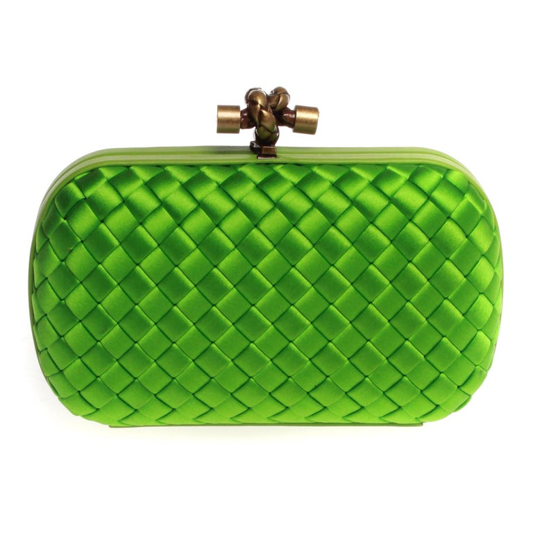 Bottega Veneta Green Knot Intrecciato Woven Clutch Bottega Veneta