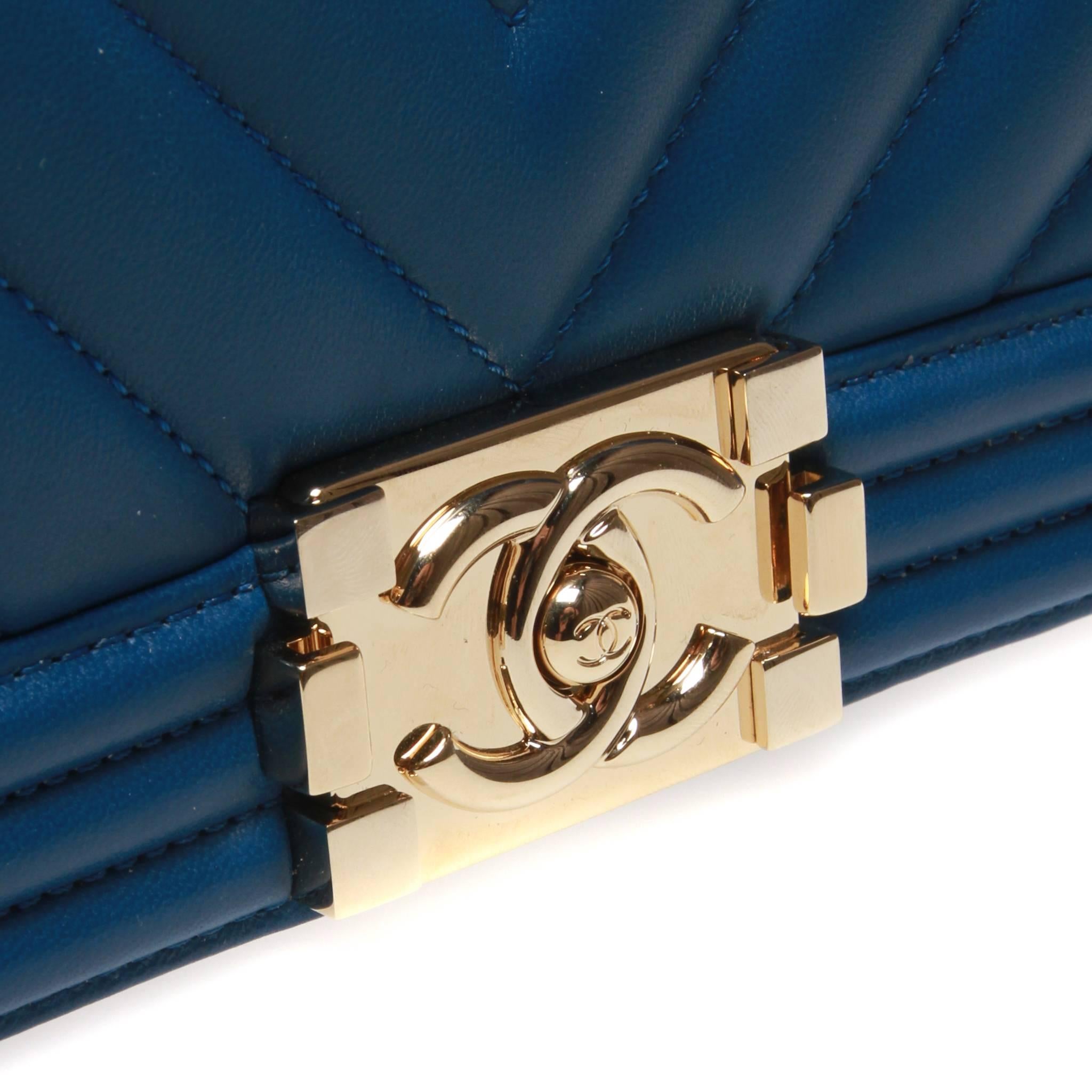 Chanel boy cobalt blue with silver hardware In Excellent Condition In Melbourne, Victoria