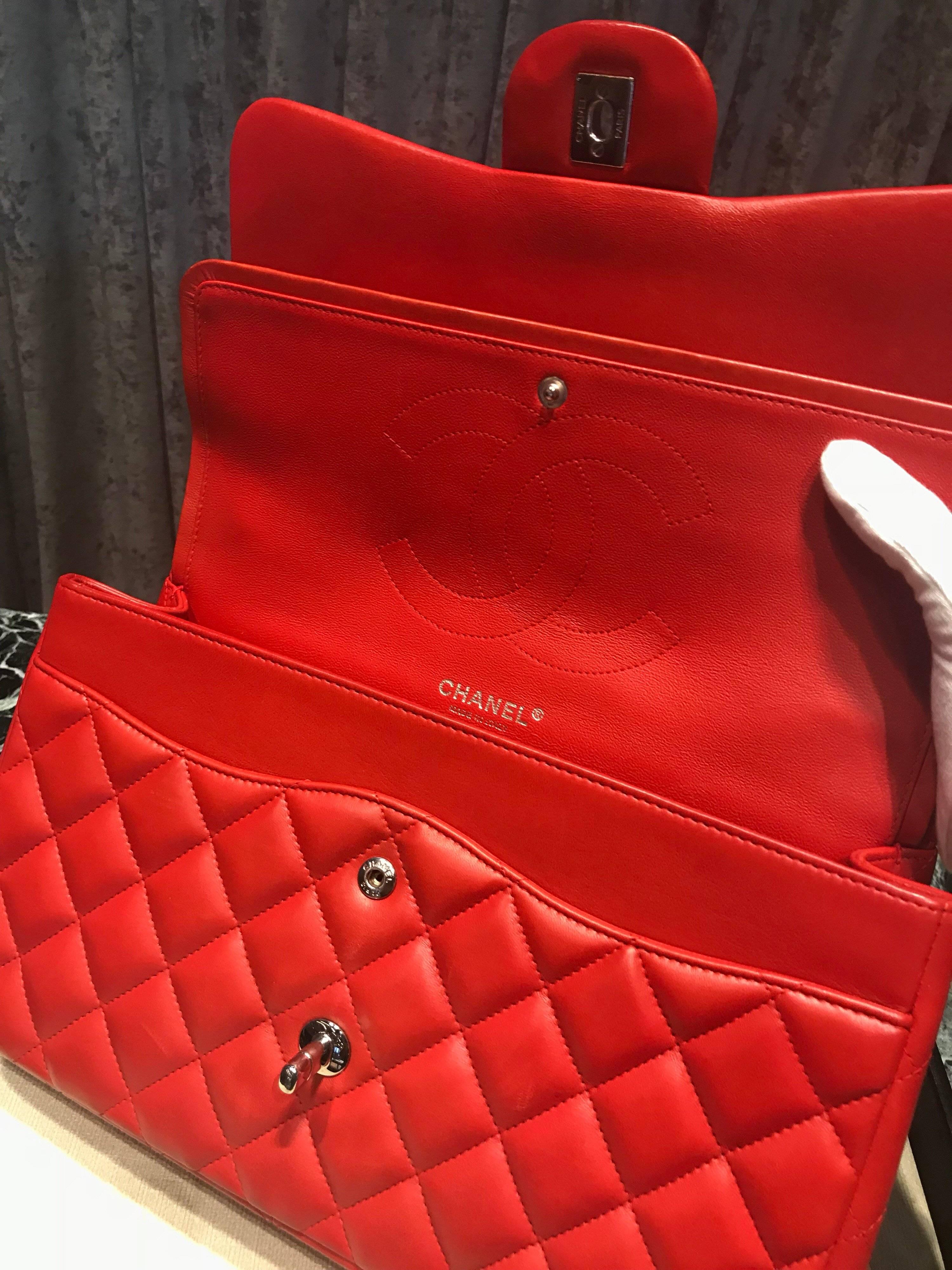 Chanel Lipstick Red Quilted Lambskin Leather Jumbo 2.55 Double Flap Bag In Good Condition In Melbourne, Victoria