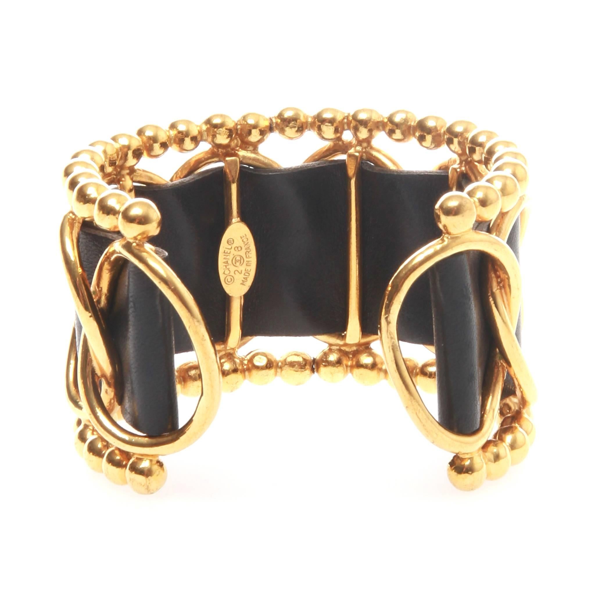 Vintage Chanel Gold Leather Threaded Open Cuff In Good Condition In Melbourne, Victoria