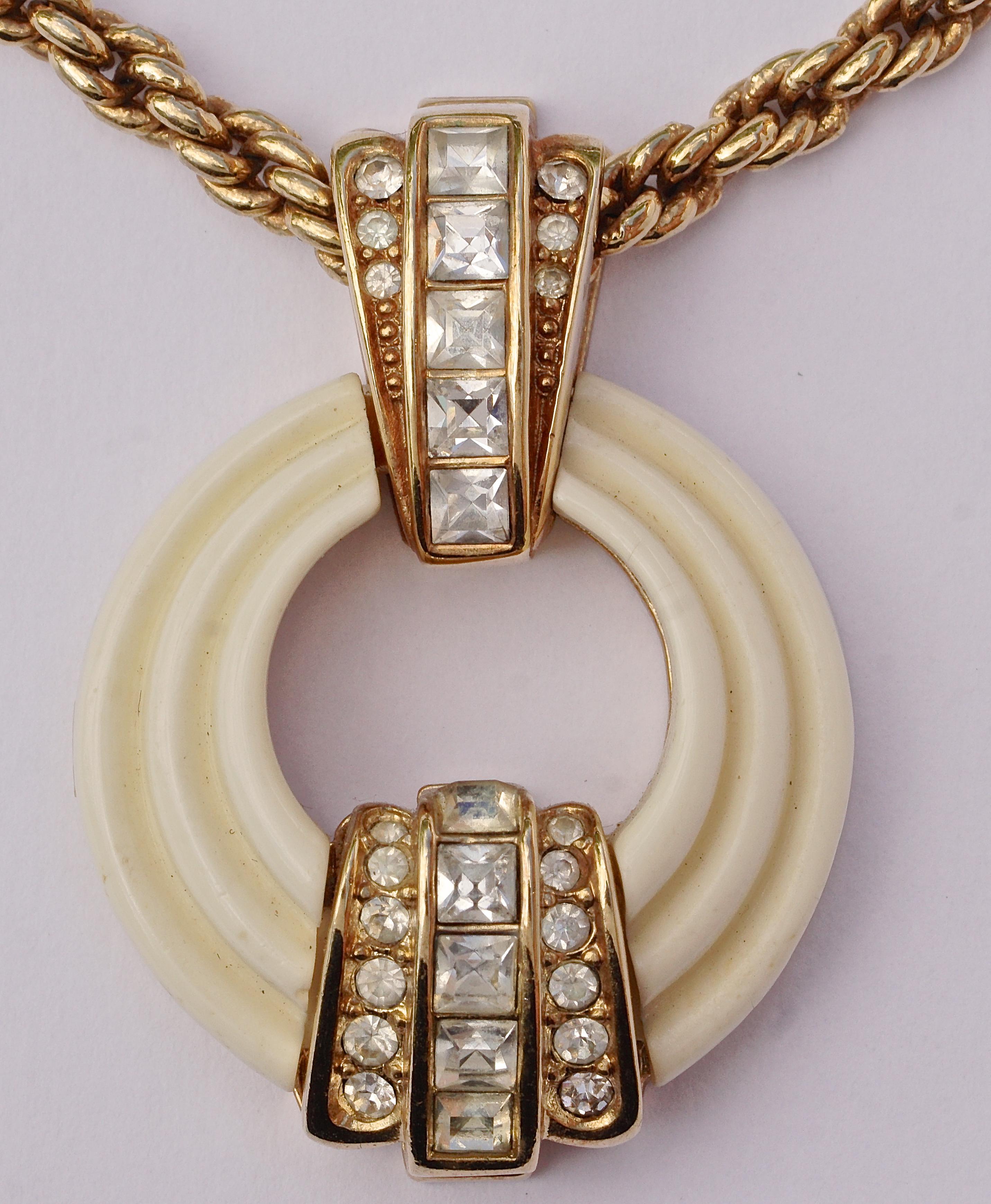 Grosse Gold Plated Link Necklace with a Round Cream and Rhinestone Pendant 1980s For Sale 1