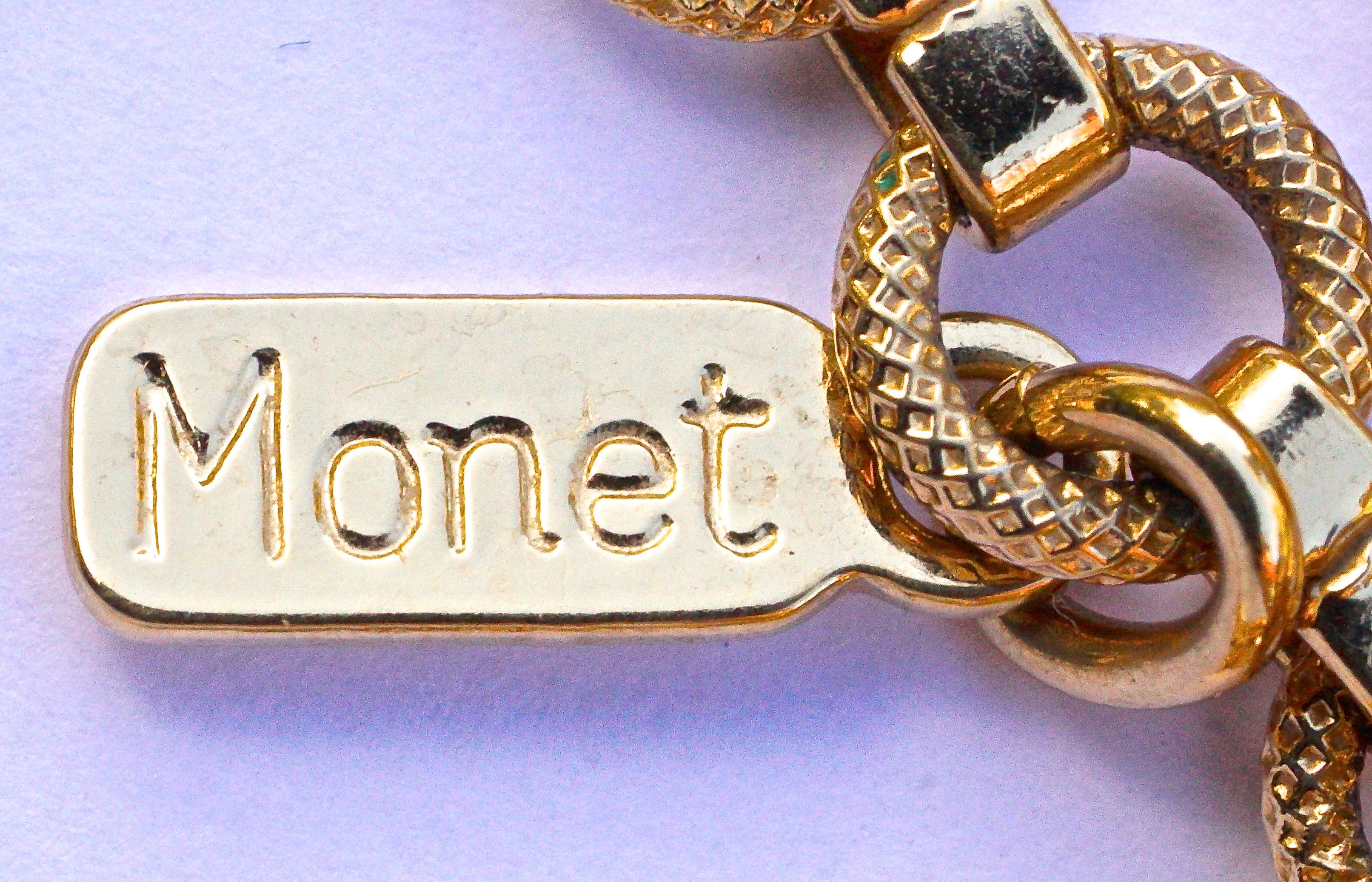 Monet Gold Plated Textured Link Ribbon Collar Necklace, circa 1950s 3