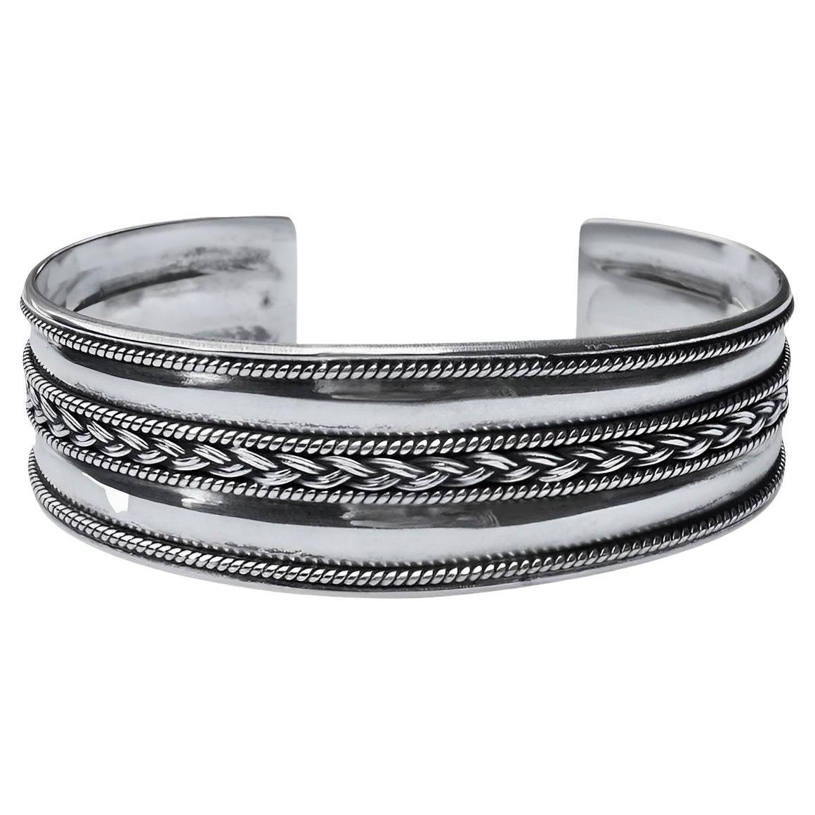 Pulsera brazalete de plata de ley con vueltas de cuerda y diseño de trigo