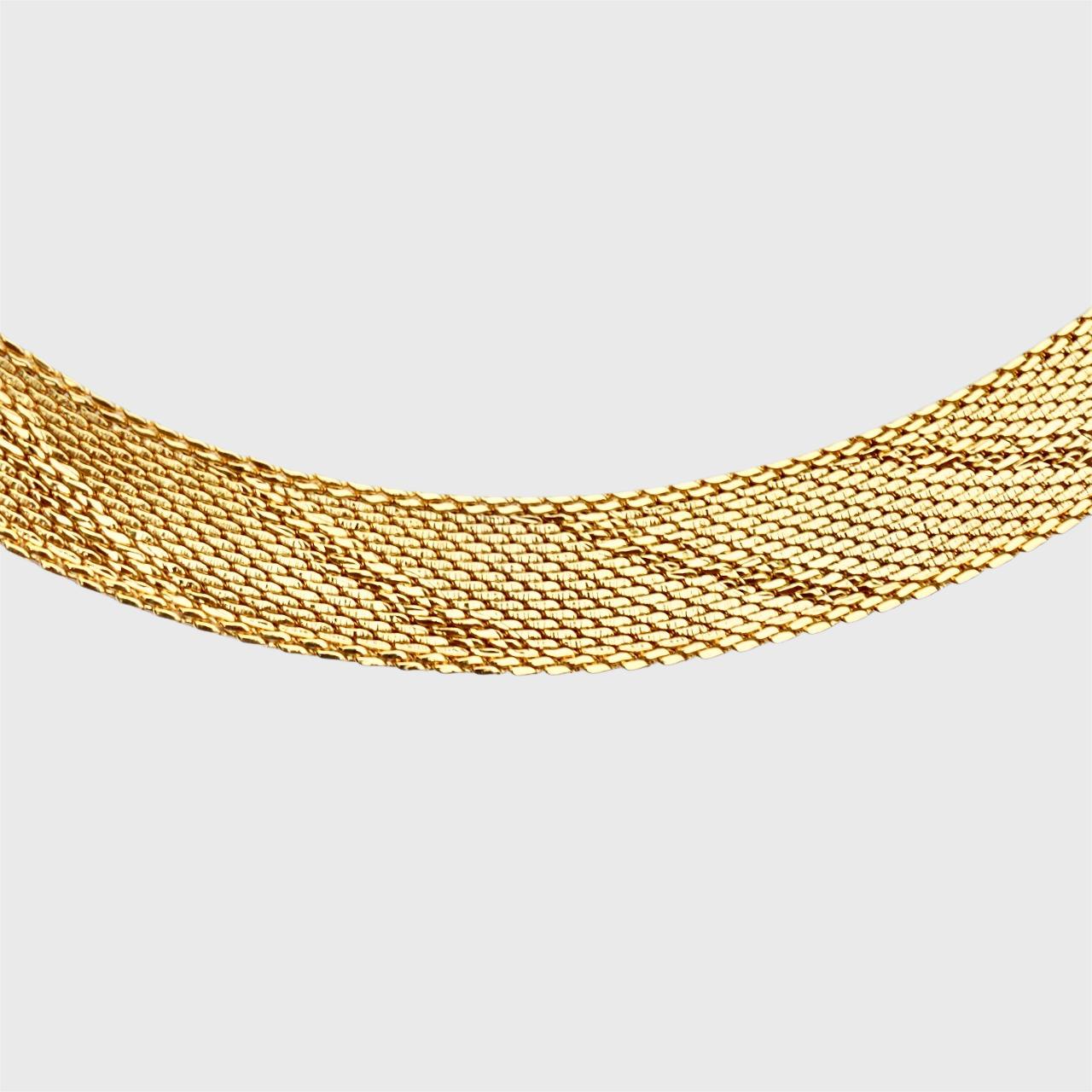 Collier texturé en plaqué or de style Revive égyptien circa 1980 Unisexe en vente