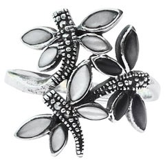 Bague libellule en argent avec verre Moonglow et Marcasites circa 1970